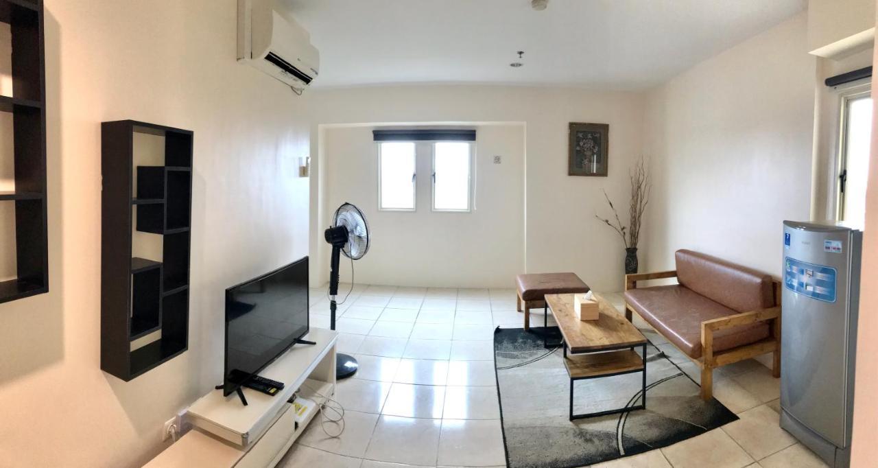 Queen Victoria Apartment Batam エクステリア 写真