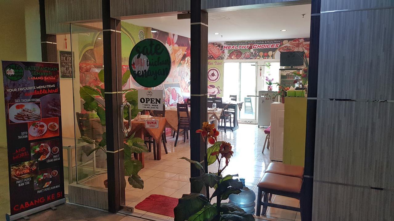 Queen Victoria Apartment Batam エクステリア 写真