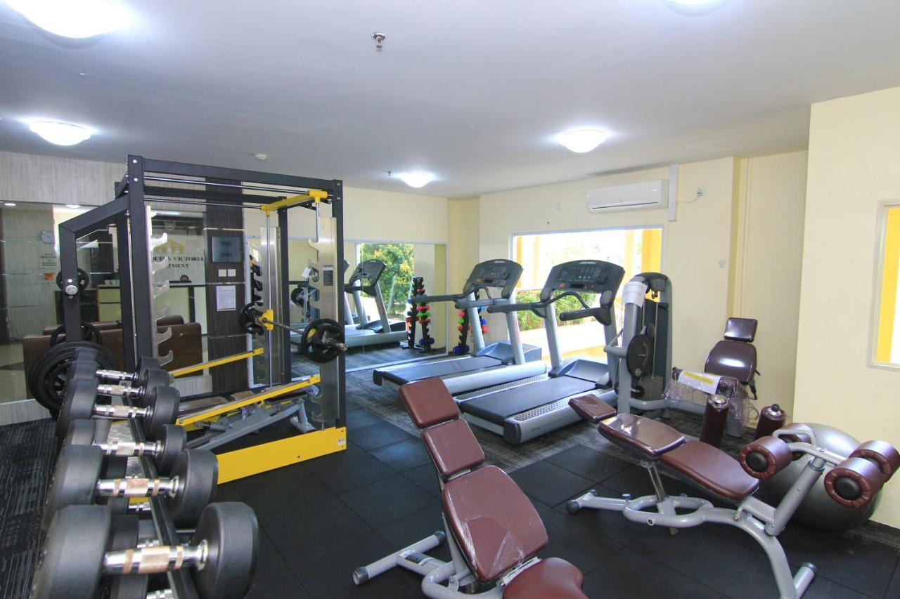 Queen Victoria Apartment Batam エクステリア 写真